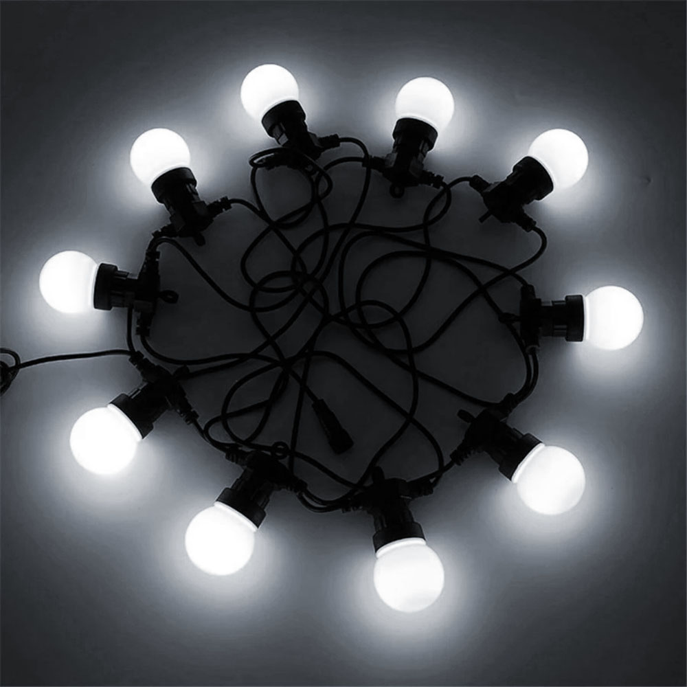 Гирлянда Патио из диодных ламп от сети 5м 5см х 10шт, белые Гирлянда Патио из диодных ламп от сети 5м 5см х 10шт, белые